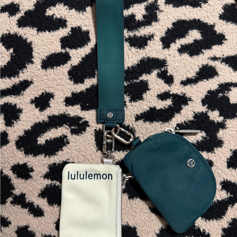 Lululemon Dual Pouch Wristlet
Wallet